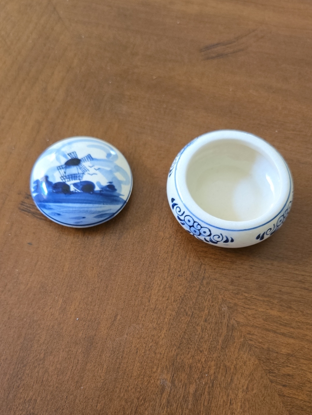 Blue and White Delft Porcelain Trinket Box